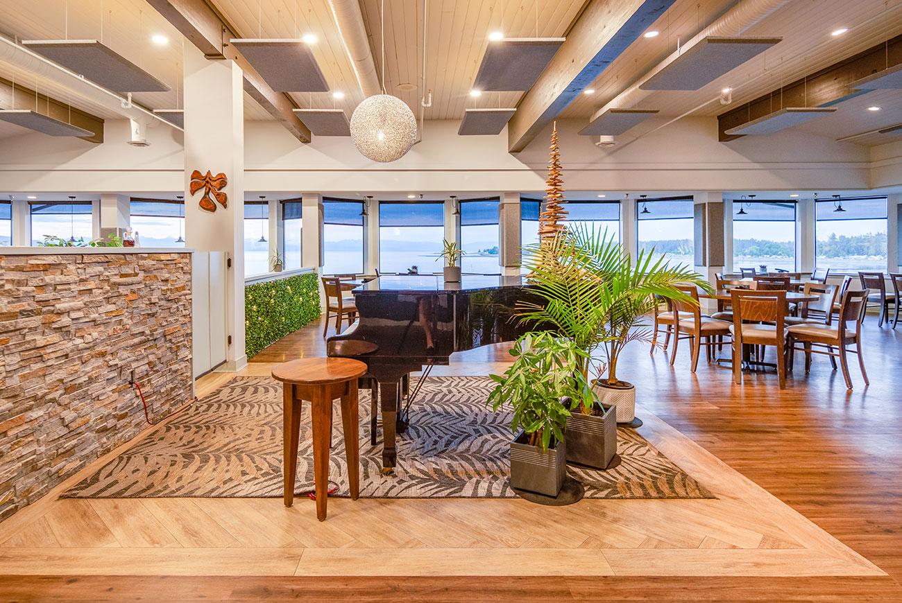 Bayside Oceanfront Resort Parksville Exterior photo